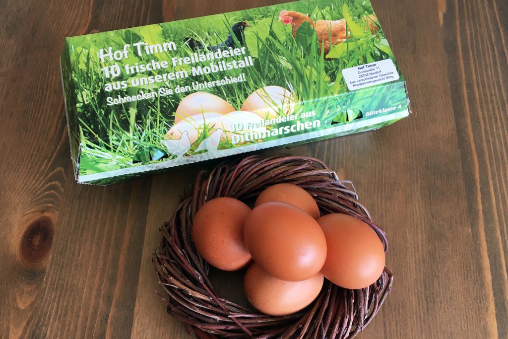 Eierpackung Hof Timm | Eier von Hühnern aus Freilandhaltung mit Mobilställen